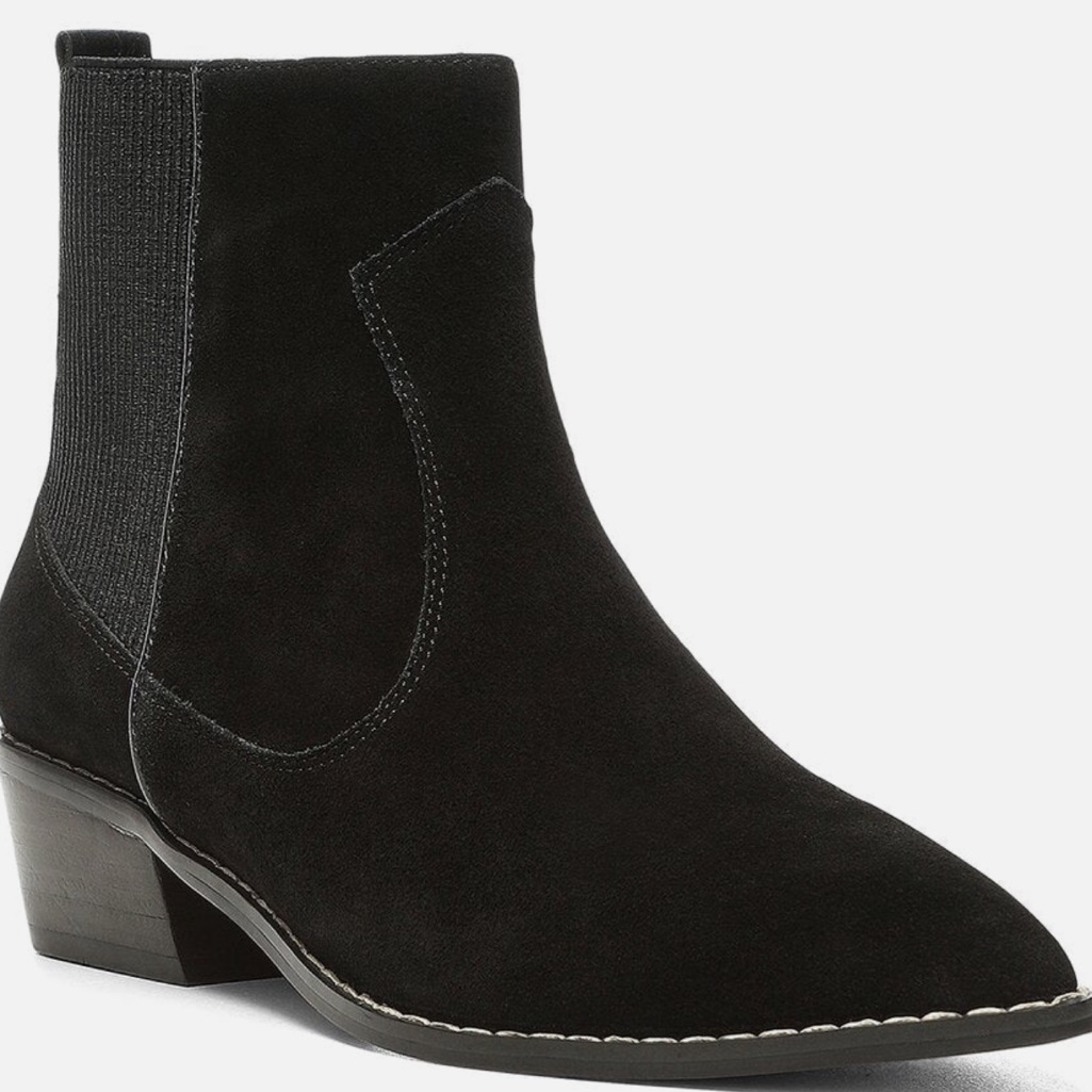 Donald Pliner Gazzi Suede Boot Size: 7